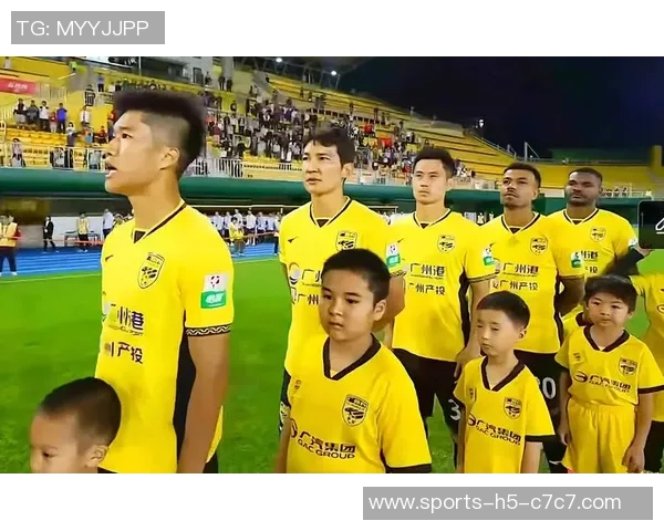 广州豹半场领先南京城市尼康助攻罗萨破门展现强大实力 广州豹半场领先南京城市尼康助攻罗萨破门展现强大实力