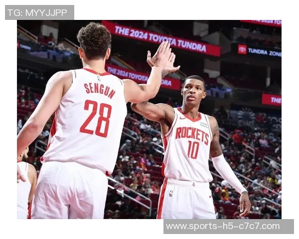 火箭率先赢球鹈鹕遭遇惨败成为西部唯一未胜球队