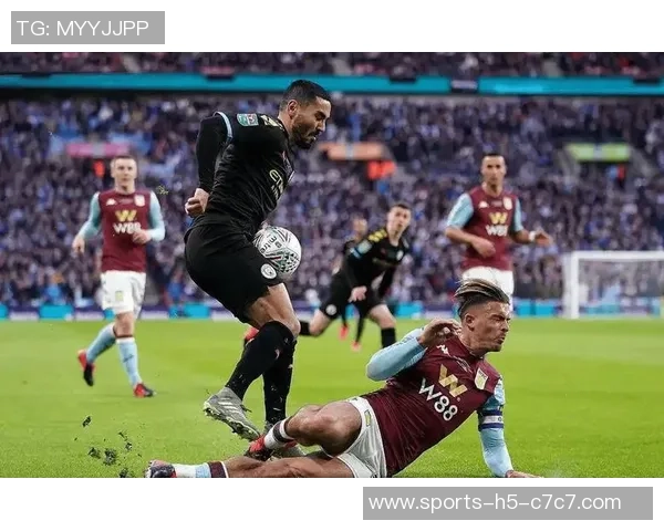 降级区球队逆袭卫冕冠军三球英超历史仅诺丁汉森林曾做到