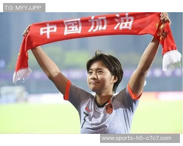 王霜成功通过武体博士资格审核努力追求体育学博士学位的女足明星