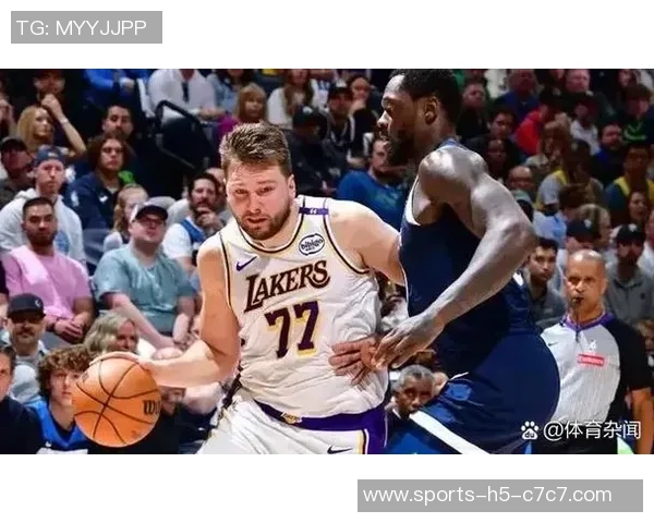 NBA精彩回顾雷霆大胜太阳湖人轻松战胜独行侠快船击败灰熊展现强势表现